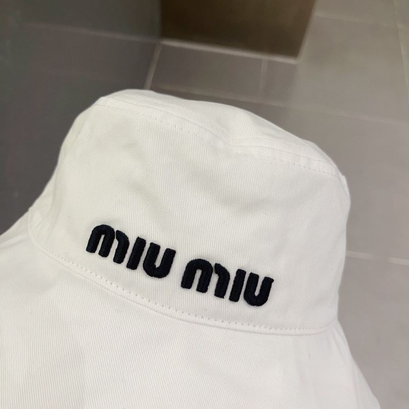 MIUMIU